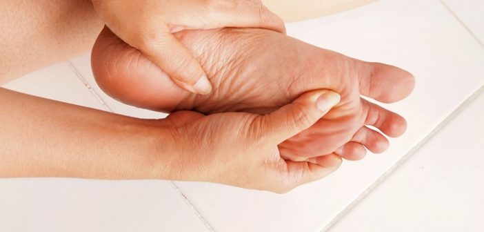 What Causes Numbness In The Feet And Hands